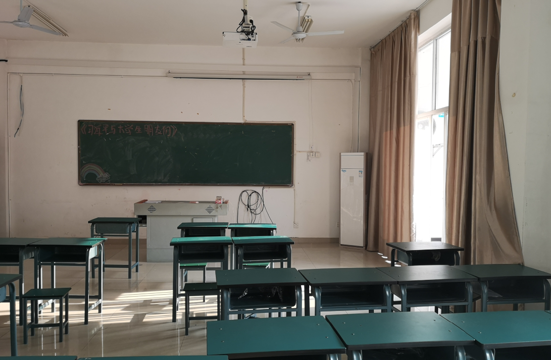 陽光學院教室空調節(jié)能集控制系統(tǒng)